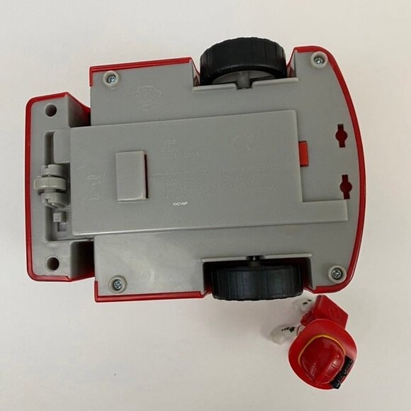 Paw Patrol Marshall Firefighter Pup Red Expandable Fire Truck Vehicle Toy Set - Picture 10 of 11